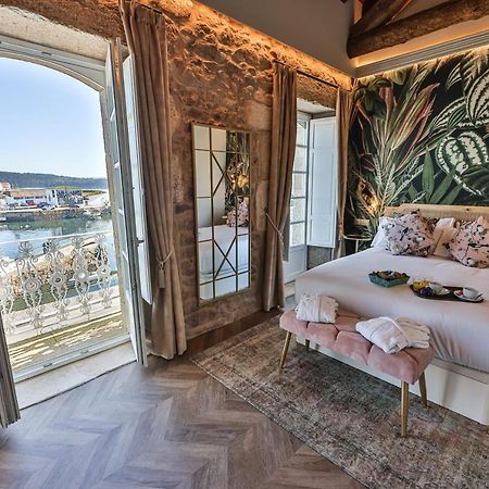 Hospedium Hotel Barometro De Камариньяс Экстерьер фото